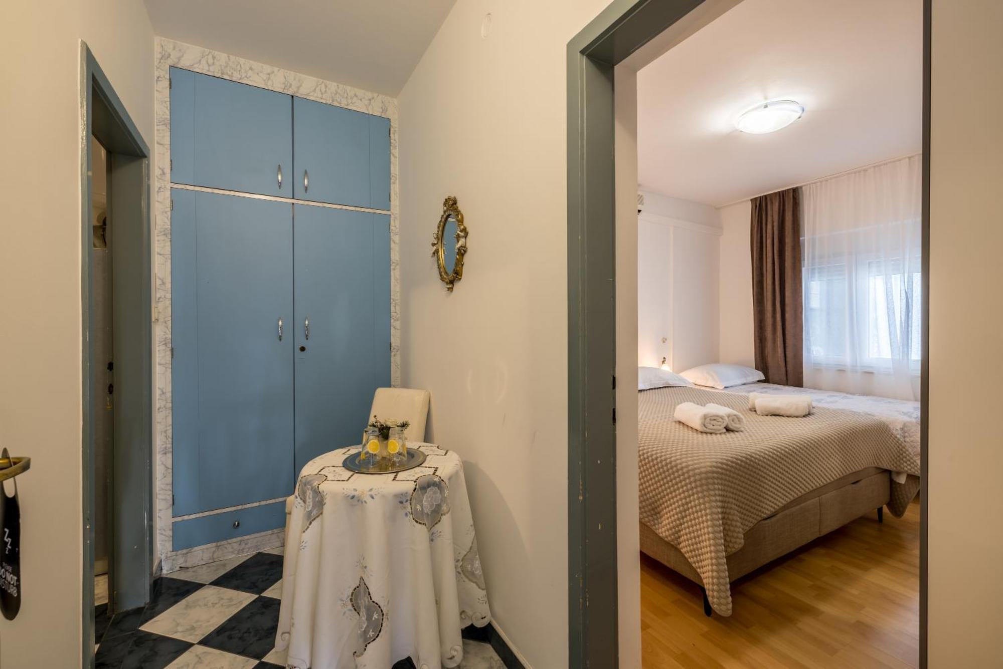 Guesthouse Rooms Split 3* Split